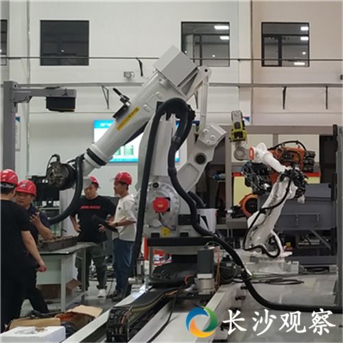 關(guān)鍵核心技術(shù)是怎樣煉成的 ②丨長沙如何造就機(jī)器人‘中國大腦’ 賦能工程機(jī)械設(shè)備研發(fā)